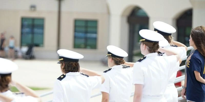 L'Importance de l'Anglais dans le Programme BTS CICN